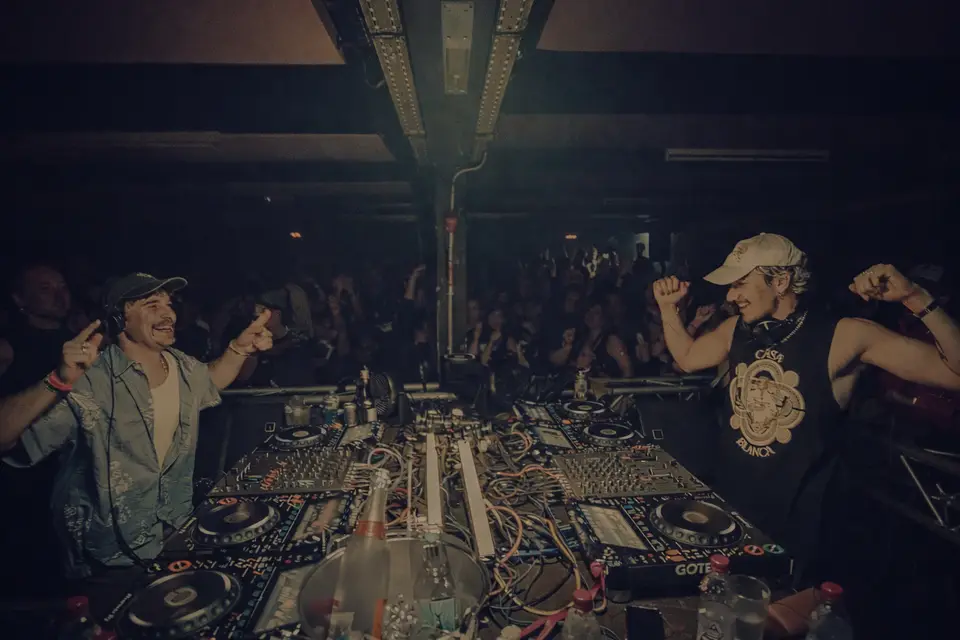 BAD BOOMBOX F2F MISCHUFT